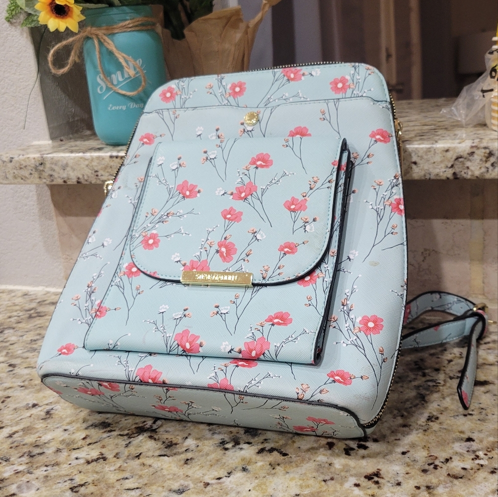 Steve Madden Floral Blue Women's BookBag Style Tote Purse